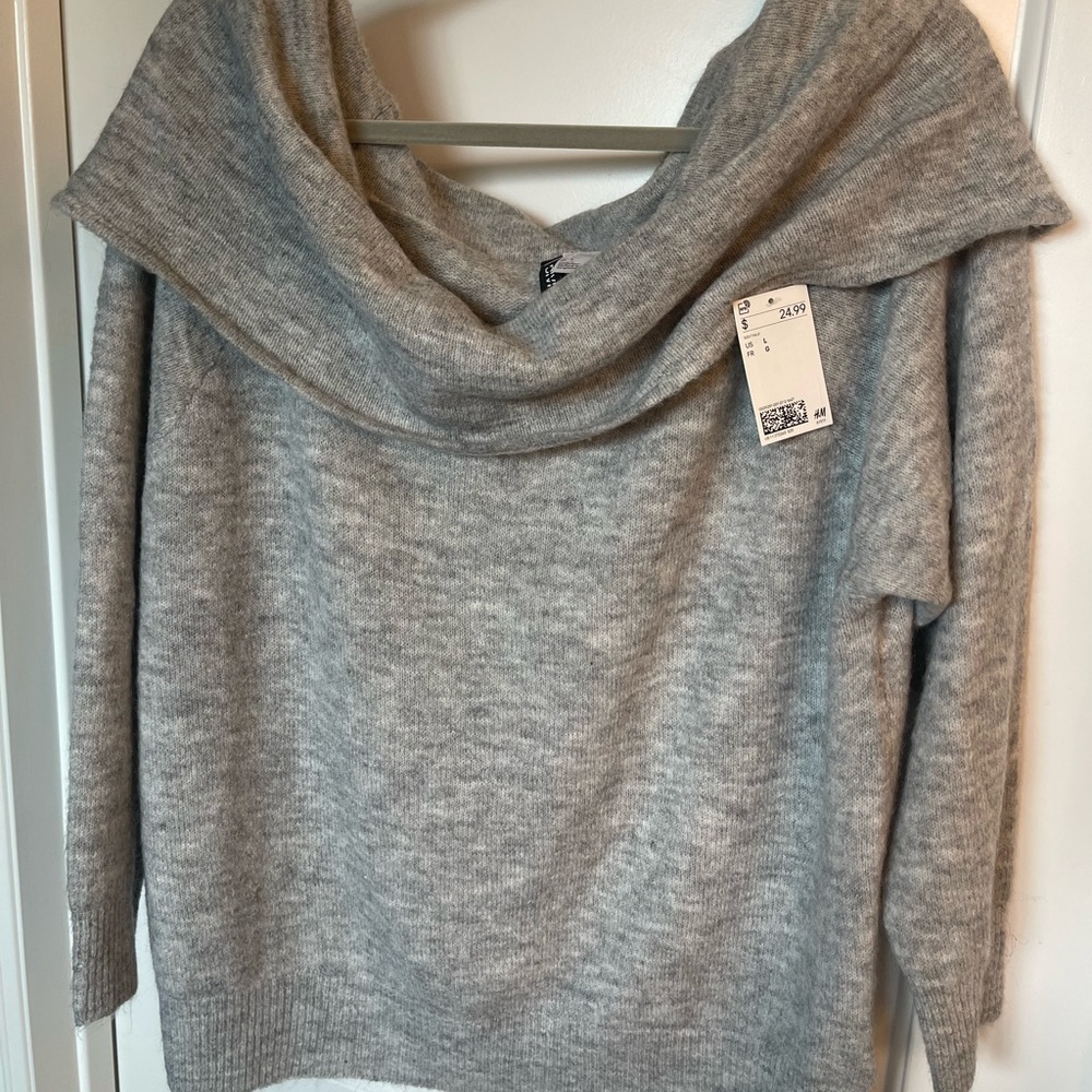 Gray sweater